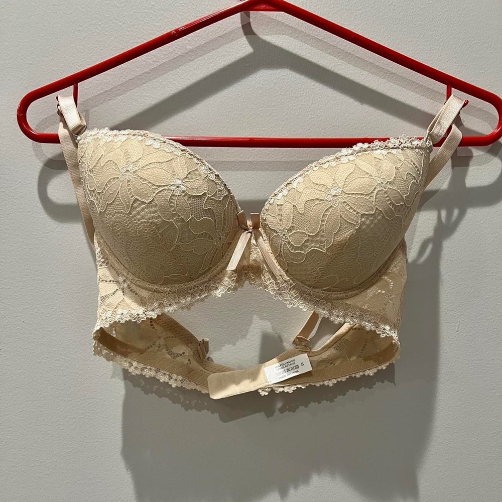 cute lace flower pattern bra